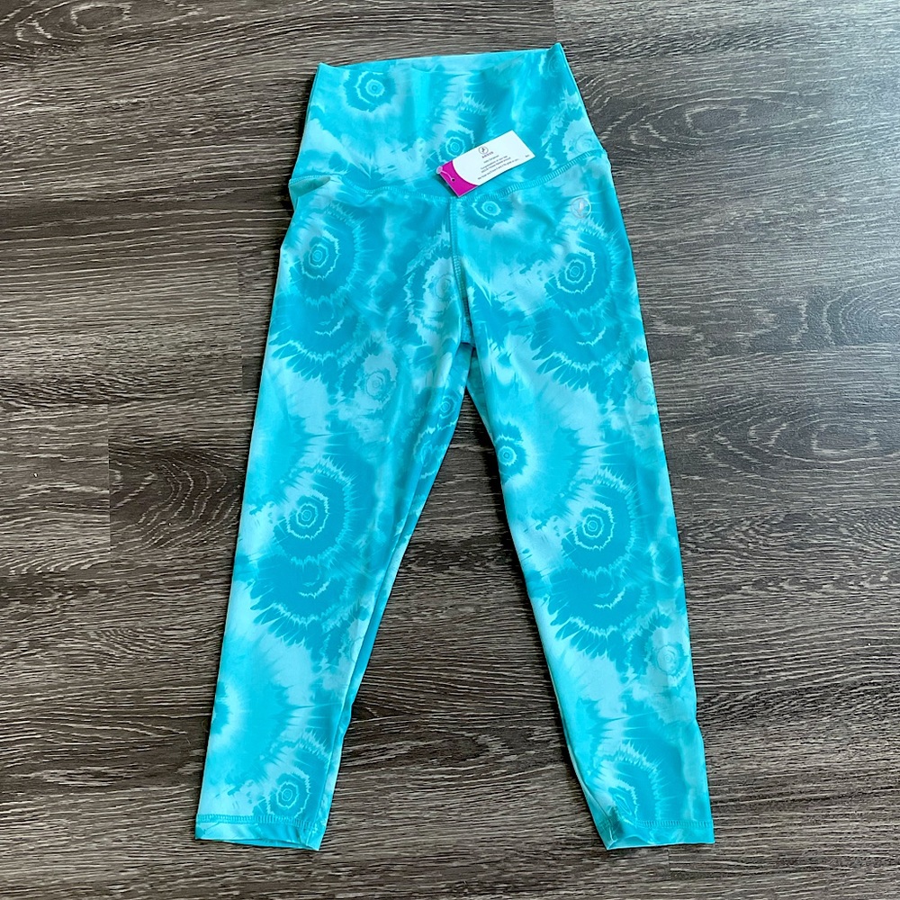 NWT! ABS2B Tie-Dye Scrunch Booty Crop Tights in Teal